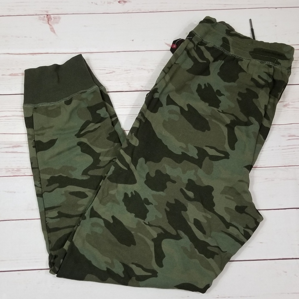 Brand New NEW Adam Levine Fatigue Joggers Size L